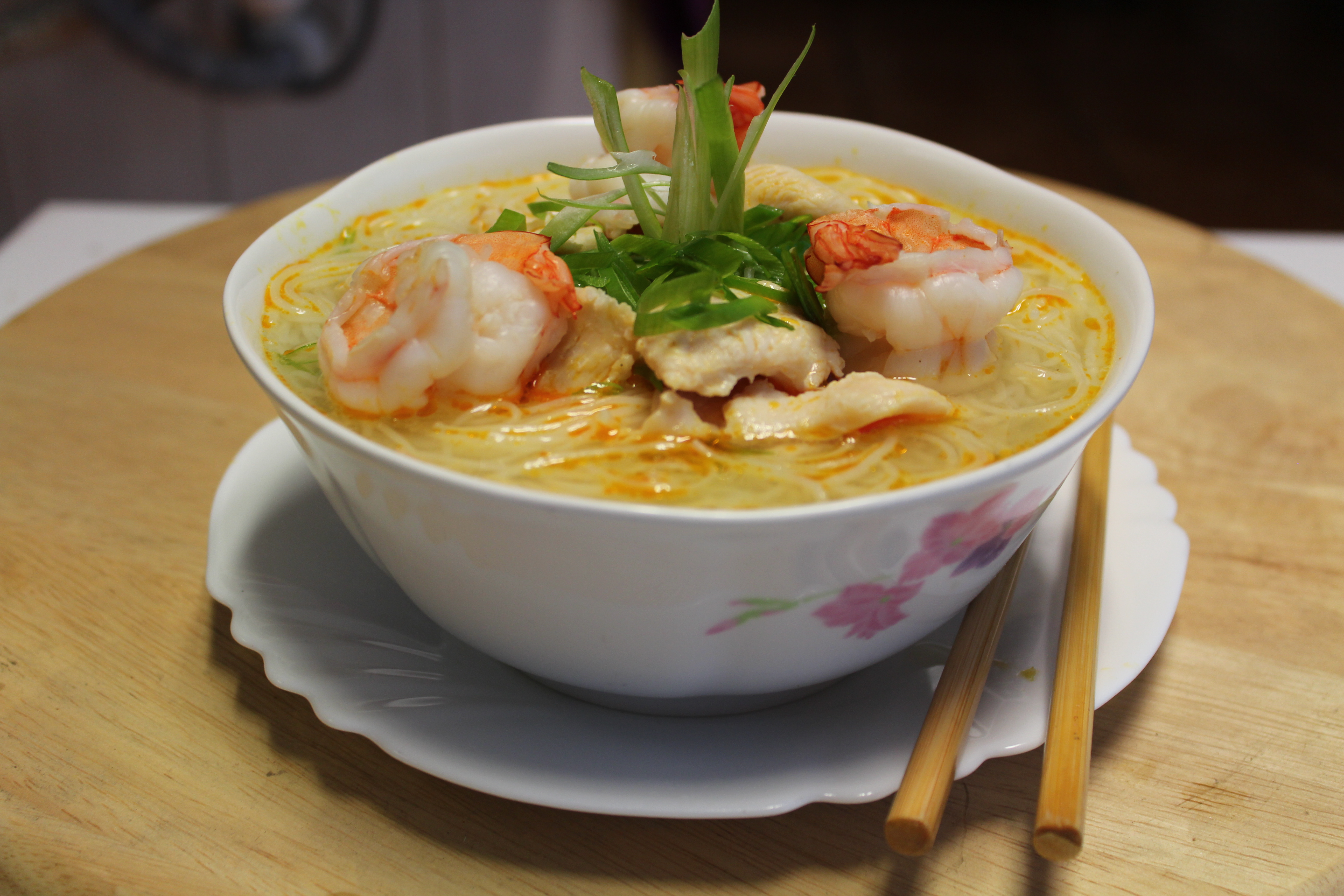 Pho ga tom / Soup kuřecí a krevety